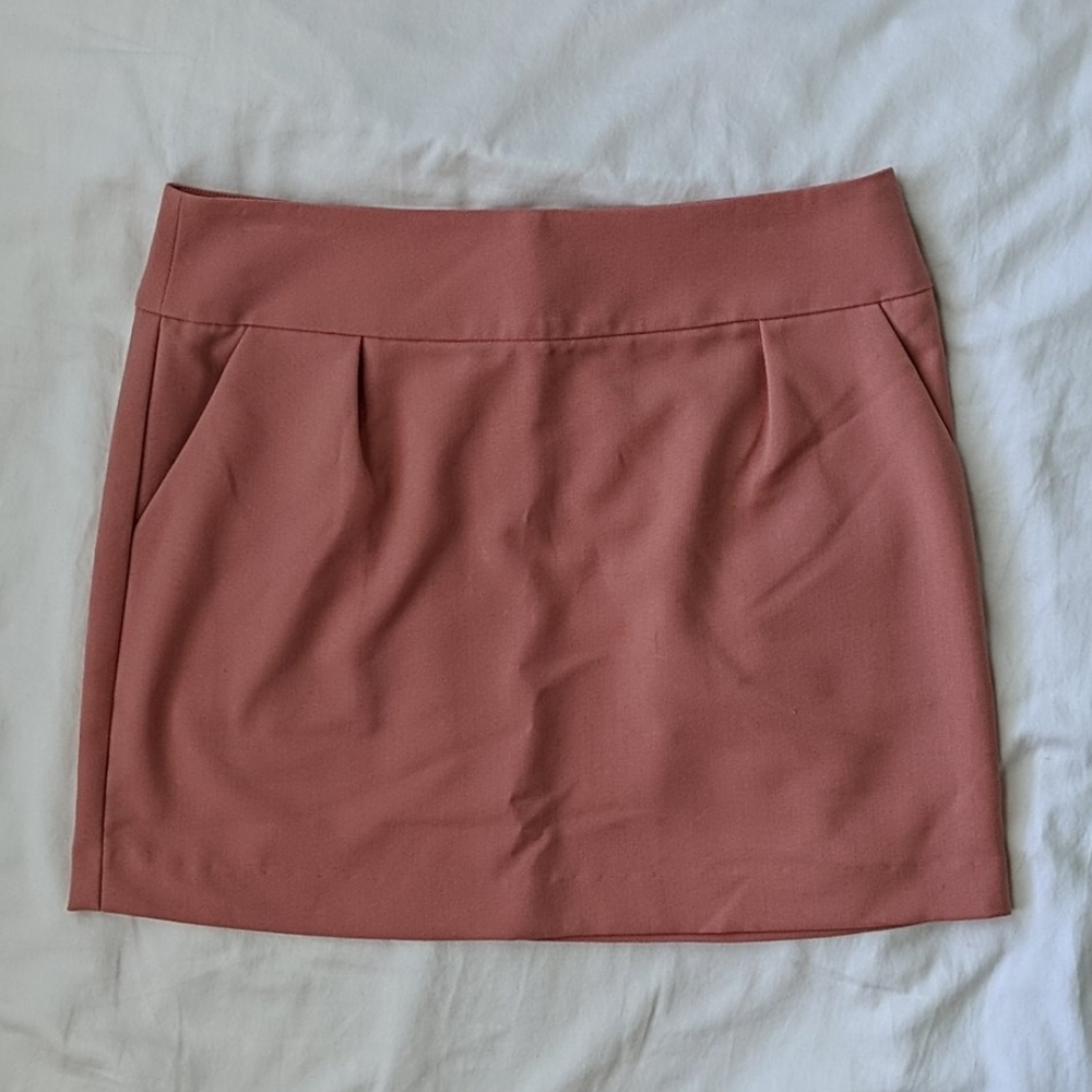 Brand new w/ tags forever 21 skirt